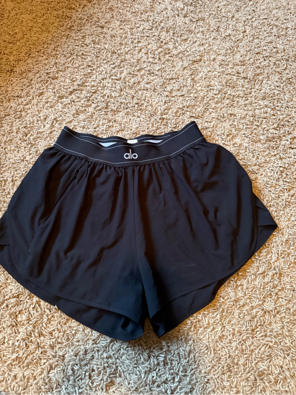 ALO match point shorts